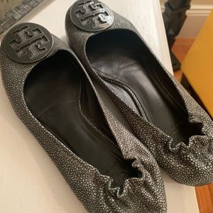 Tory Burch flat shoe